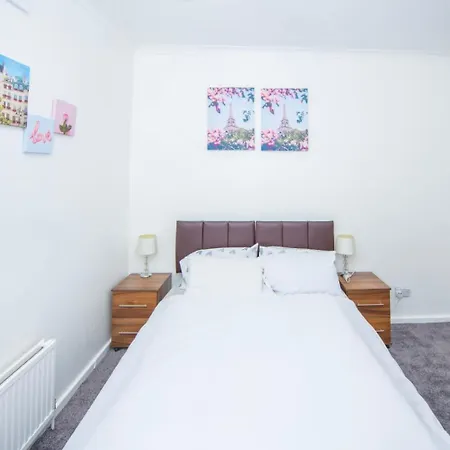 Lovely City Home + Free Parking Manchester Exterior photo
